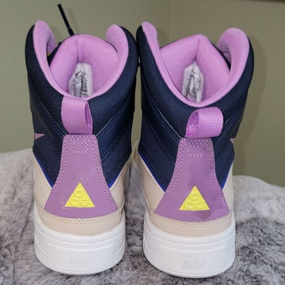 Nike ACG Woodside 2 High Boots • Sold Out Colorway • Size 5.5 Youth / 7 Women - Picture 9 of 15